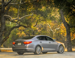 Illustration for article titled Second Generation Kia K900 Coming Next Year